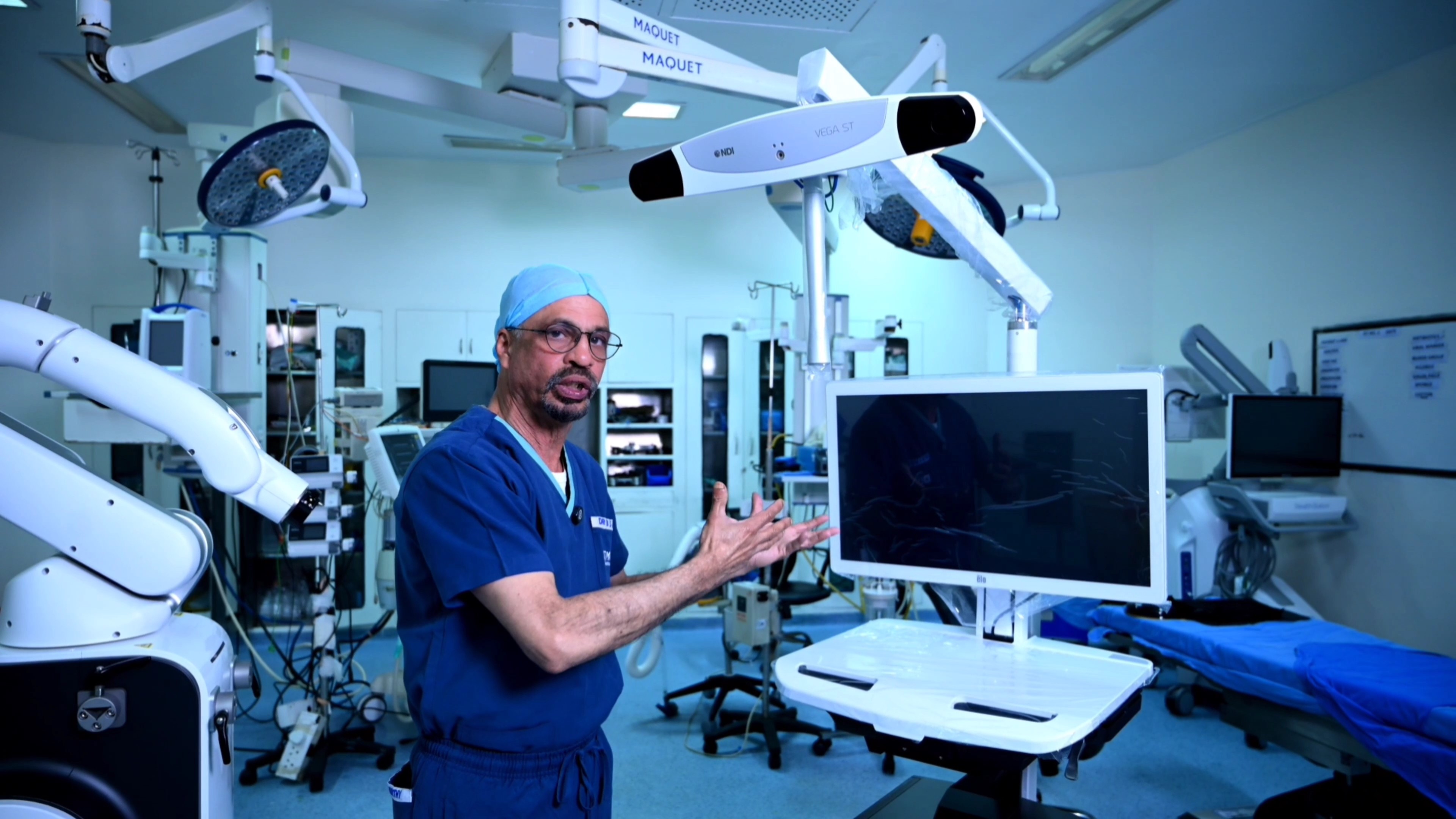 How Robotic Knee Replacement Improves Precision, Recovery & Patient Outcomes – Explained by Dr (Prof) B S Murthy